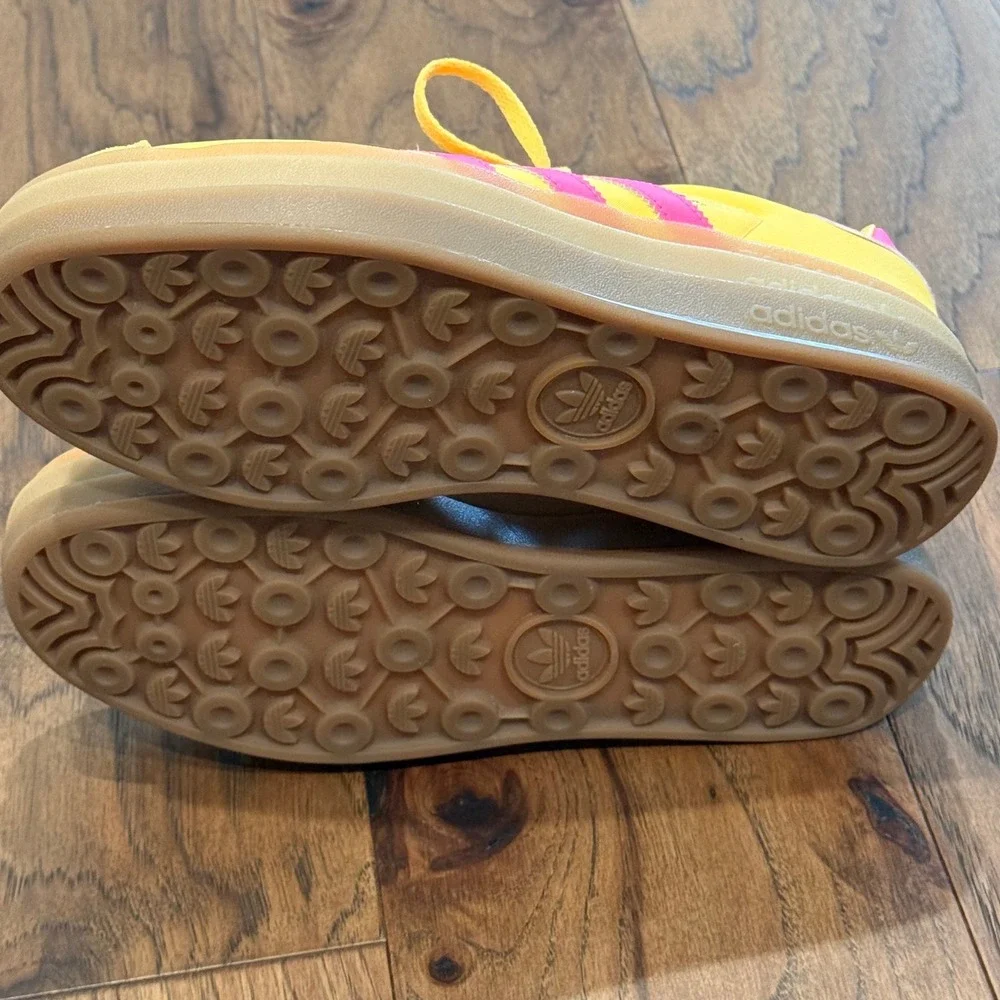 adidas like new